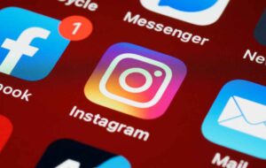 Instagram fiók befagyasztása 2021