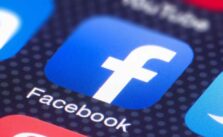 Facebook fiók befagyasztása 2021